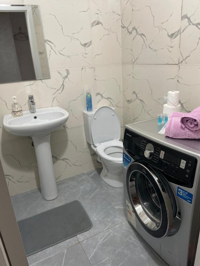אלמטי Арбат Apartment מראה חיצוני תמונה